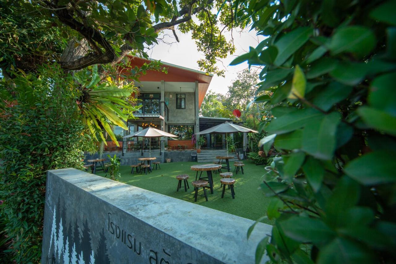 Stucco Loft Residency Otel Chiang Mai Dış mekan fotoğraf