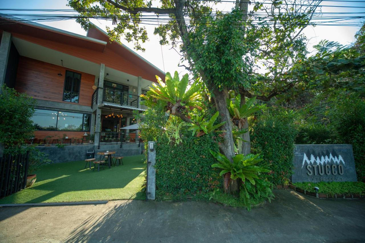 Stucco Loft Residency Otel Chiang Mai Dış mekan fotoğraf