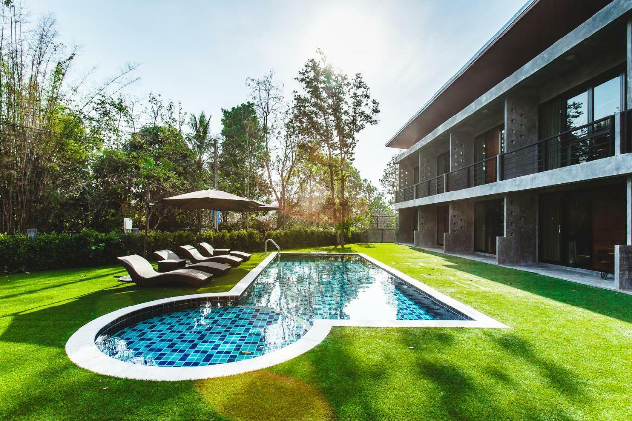 Stucco Loft Residency Otel Chiang Mai Dış mekan fotoğraf